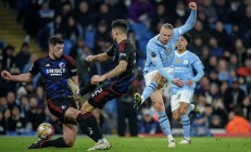 乐鱼体育培训-曼城狂胜马德里竞技，挺进欧冠决赛