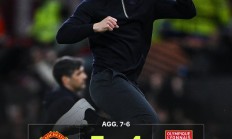 乐鱼体育app-国内豪门争霸：曼联客场逆转切尔西，积分榜再排名的简单介绍