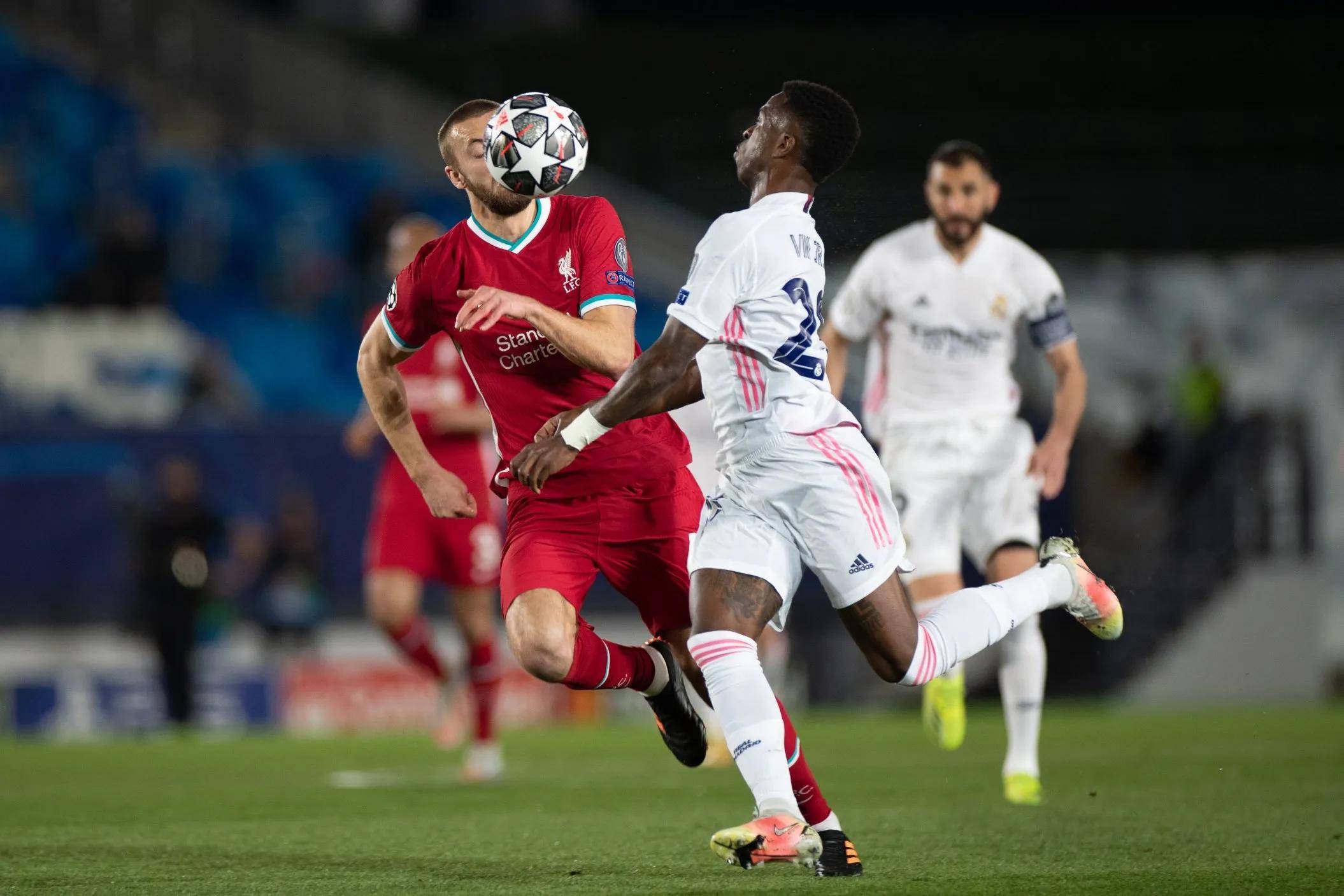 关于皇马对抗亚特兰大,全力以赴维护主场的信息 关于皇马对抗亚特兰大,全力以赴维护主场的信息