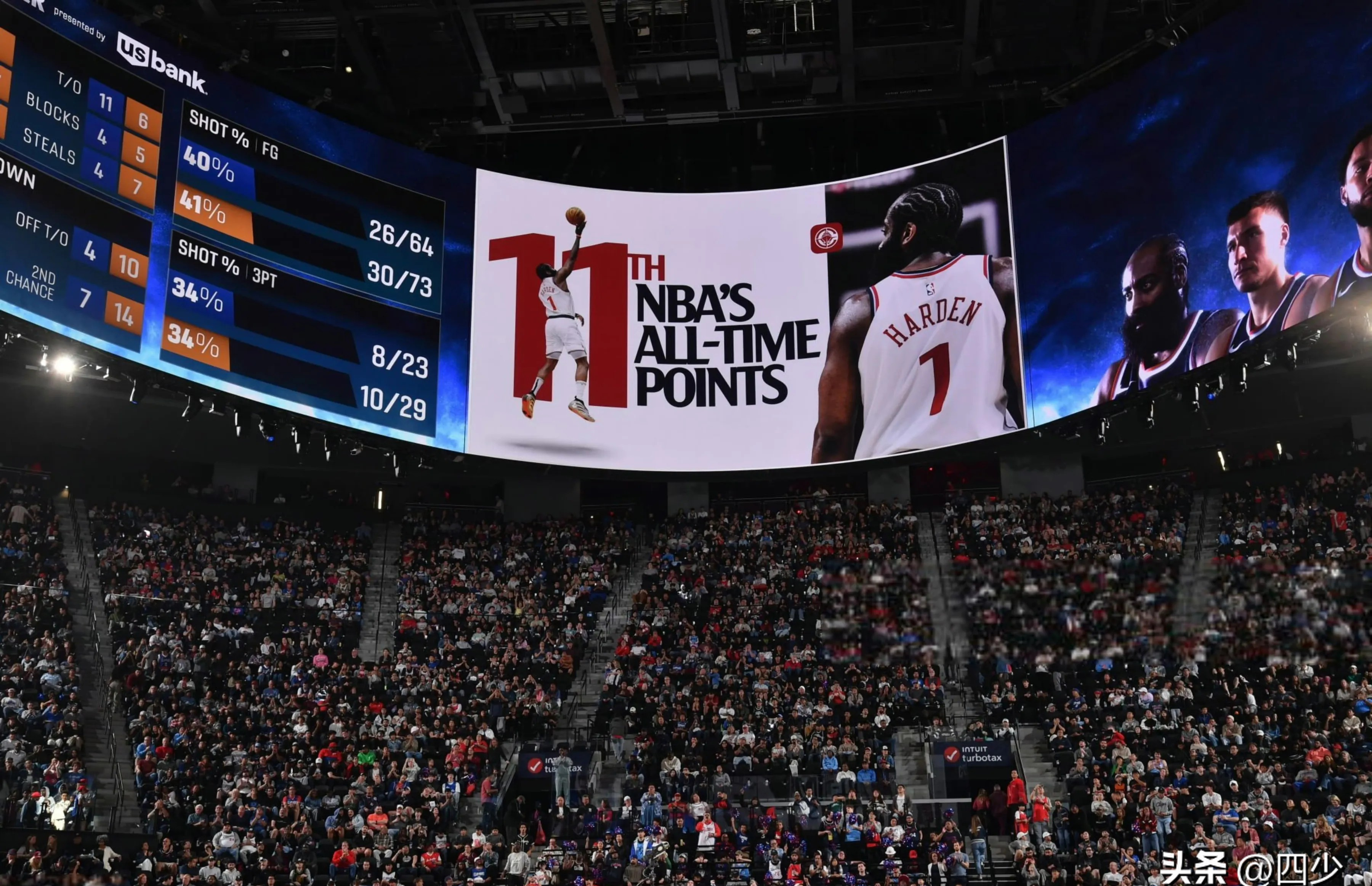 球队老将突破纪录,赢得球迷掌声 球队老将突破纪录,赢得球迷掌声