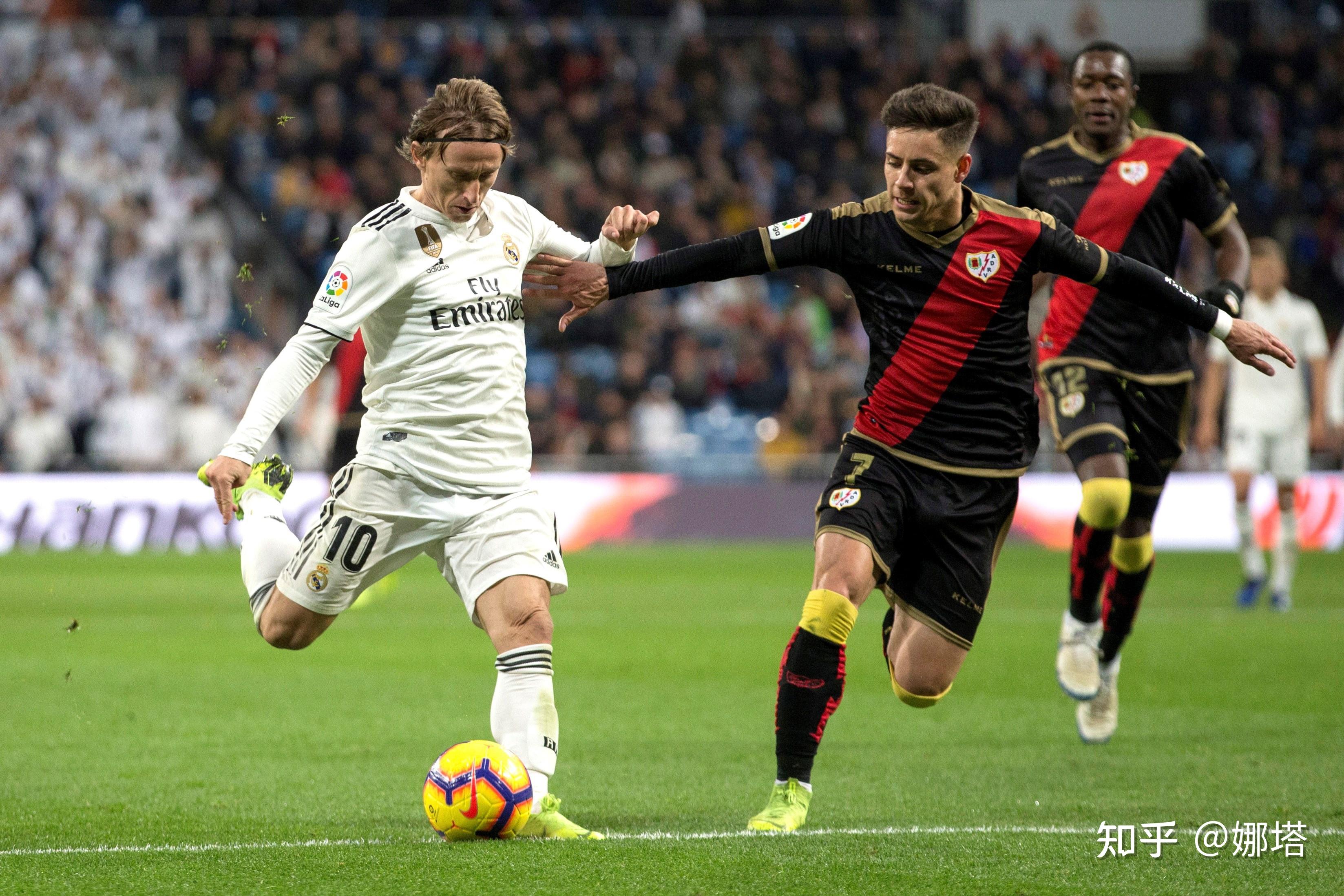 包含塞尔塔战胜昂热，法甲积分榜上升的词条