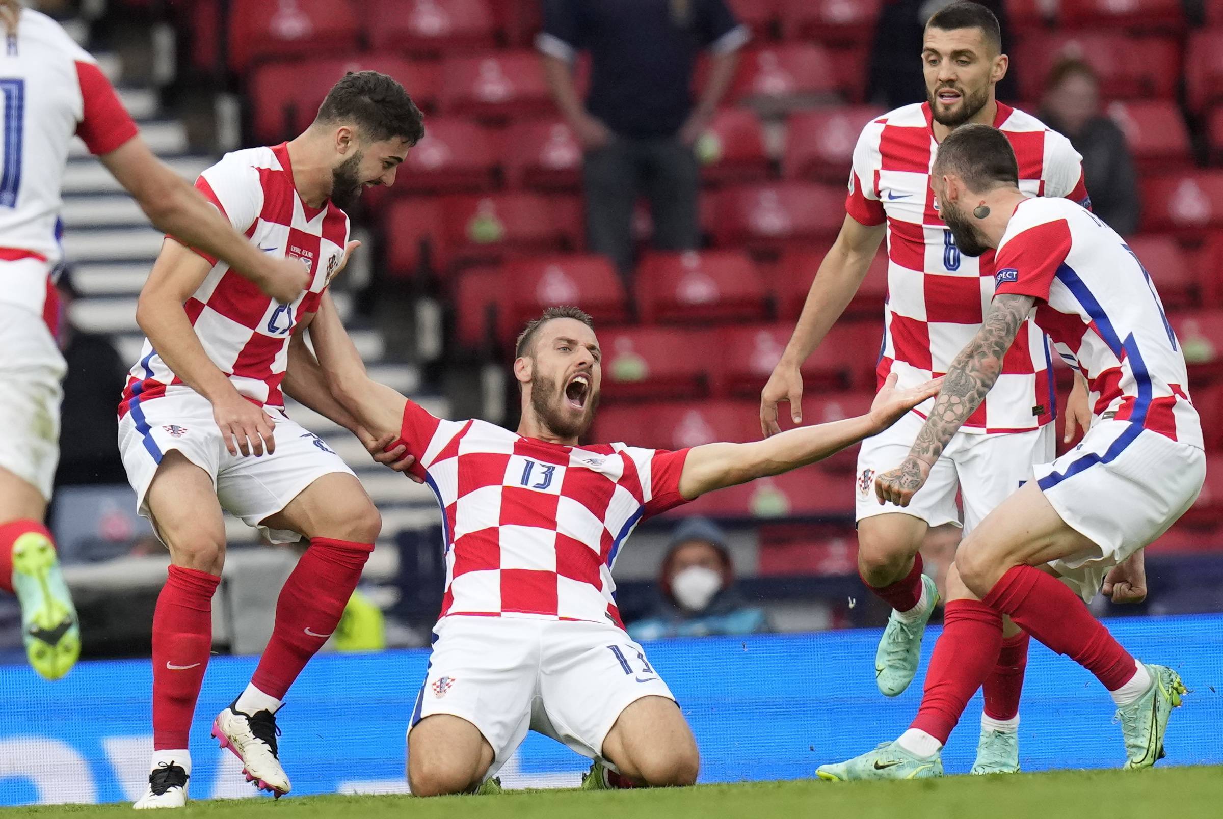 阿尔巴尼亚国家队侥幸晋级,欧洲足球赛表现波澜不惊的简单介绍 阿尔巴尼亚国家队侥幸晋级,欧洲足球赛表现波澜不惊的简单介绍