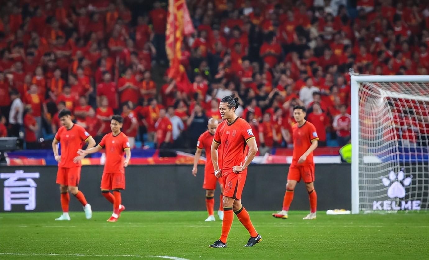 包含足球世界杯预选赛淘汰赛,全球球迷瞩目的词条 包含足球世界杯预选赛淘汰赛,全球球迷瞩目的词条