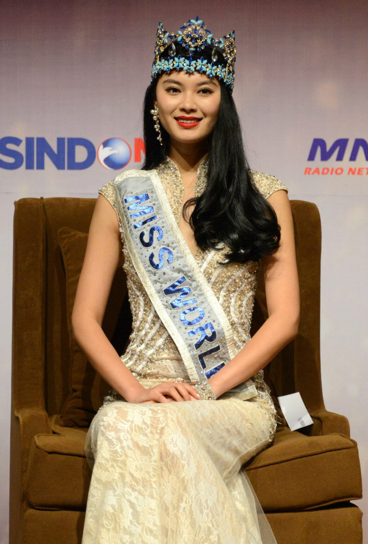 关于越南骄人表现，首次尝到奥林匹克比赛甜头的信息