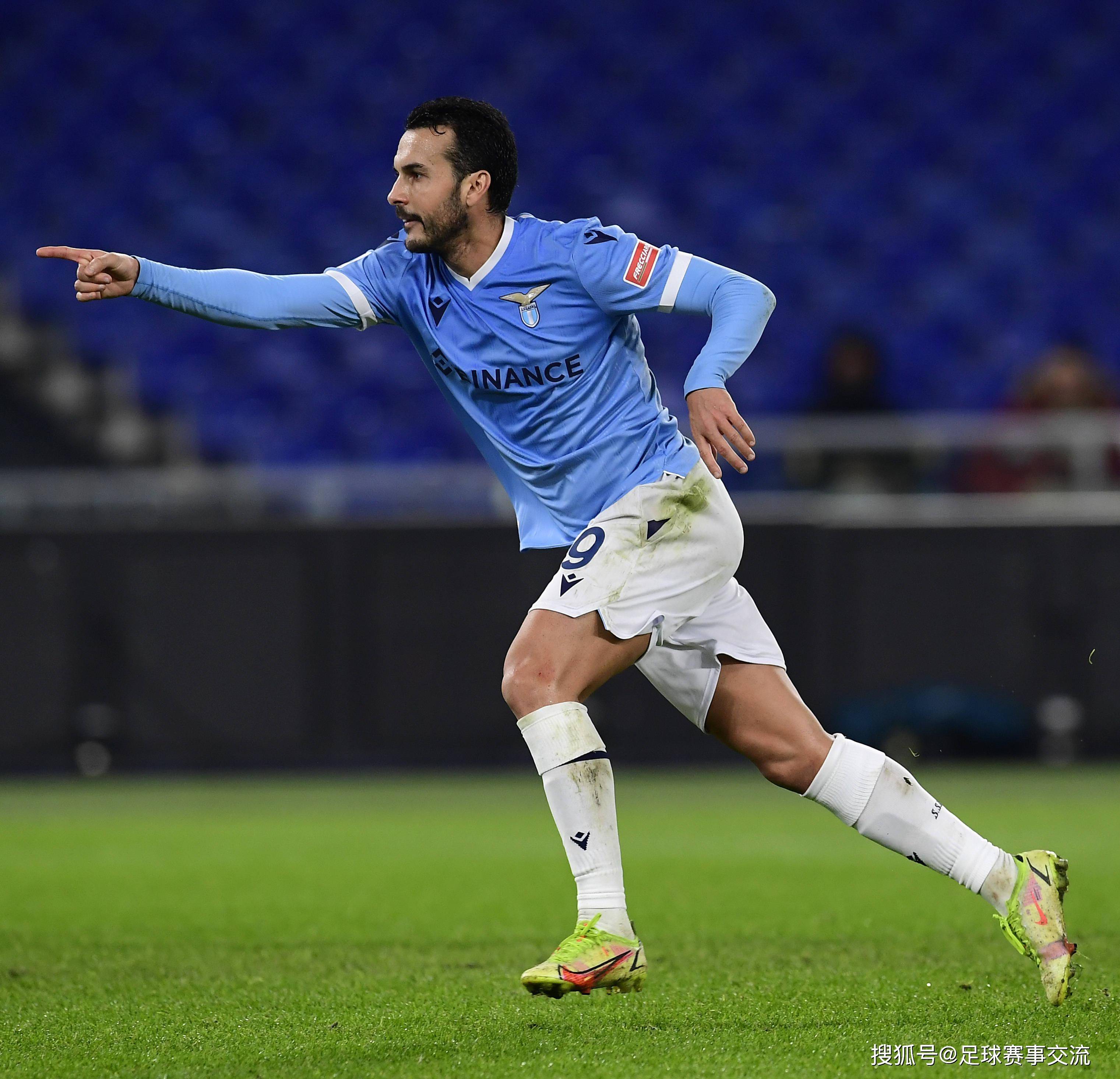 拉齐奥引进新外援未能立即适应，球队整体实力受质疑的简单介绍