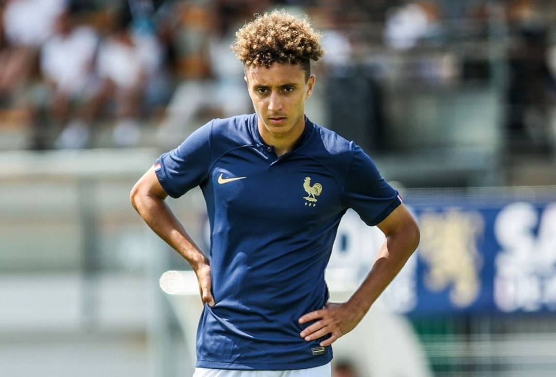 勒沃库森年轻天才接连破门，赢得球队胜利的简单介绍