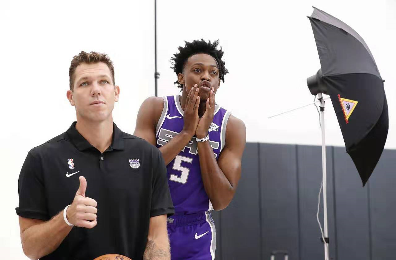 关于沃特福德后卫紧急伤退,球队遭遇一波连败的信息 关于沃特福德后卫紧急伤退,球队遭遇一波连败的信息