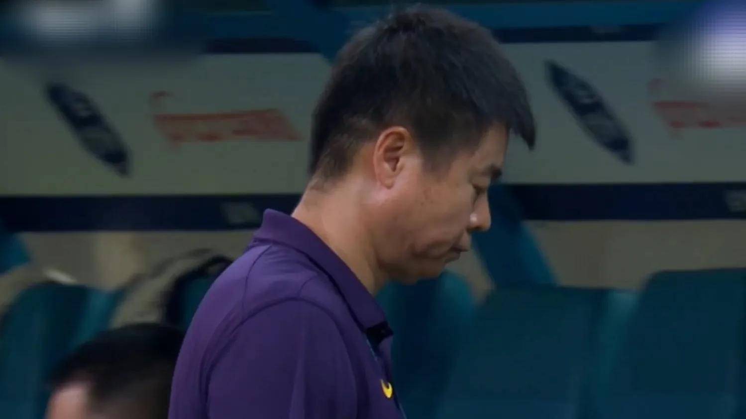 包含富力客场苦战申花，继续保持联赛稳定状态的词条