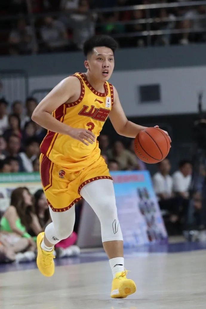 兰州男篮签下本土球员提振实力的简单介绍