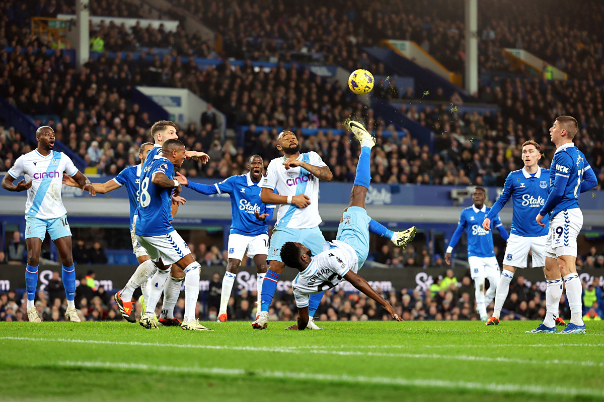 尤文图斯客场-逼平马德里竞技